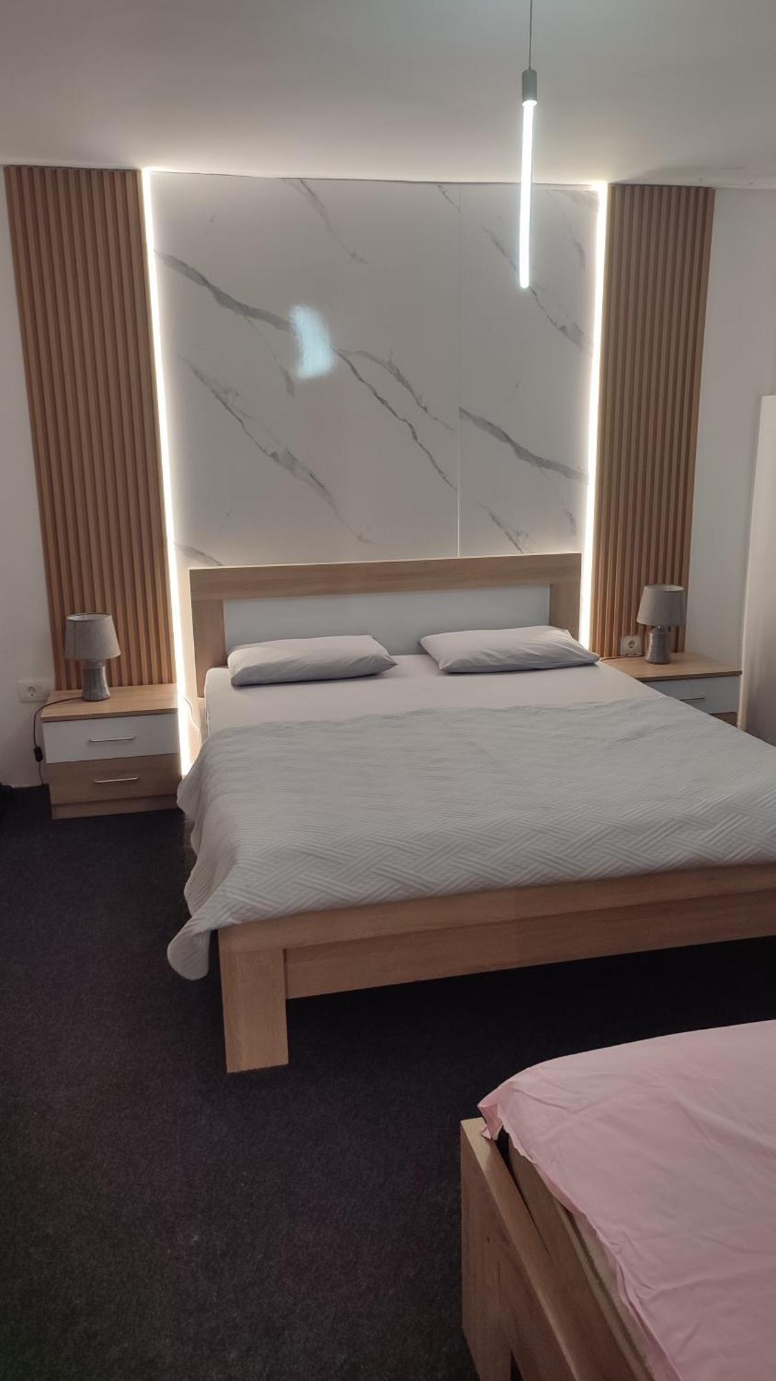 V&J Apartments Ποντγορίτσα Εξωτερικό φωτογραφία
